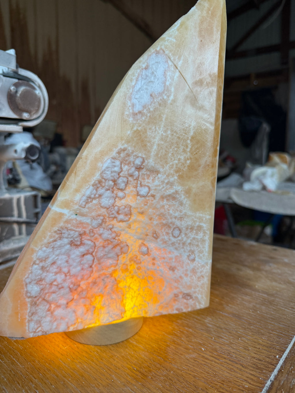 Honeycomb calcite glow lamp