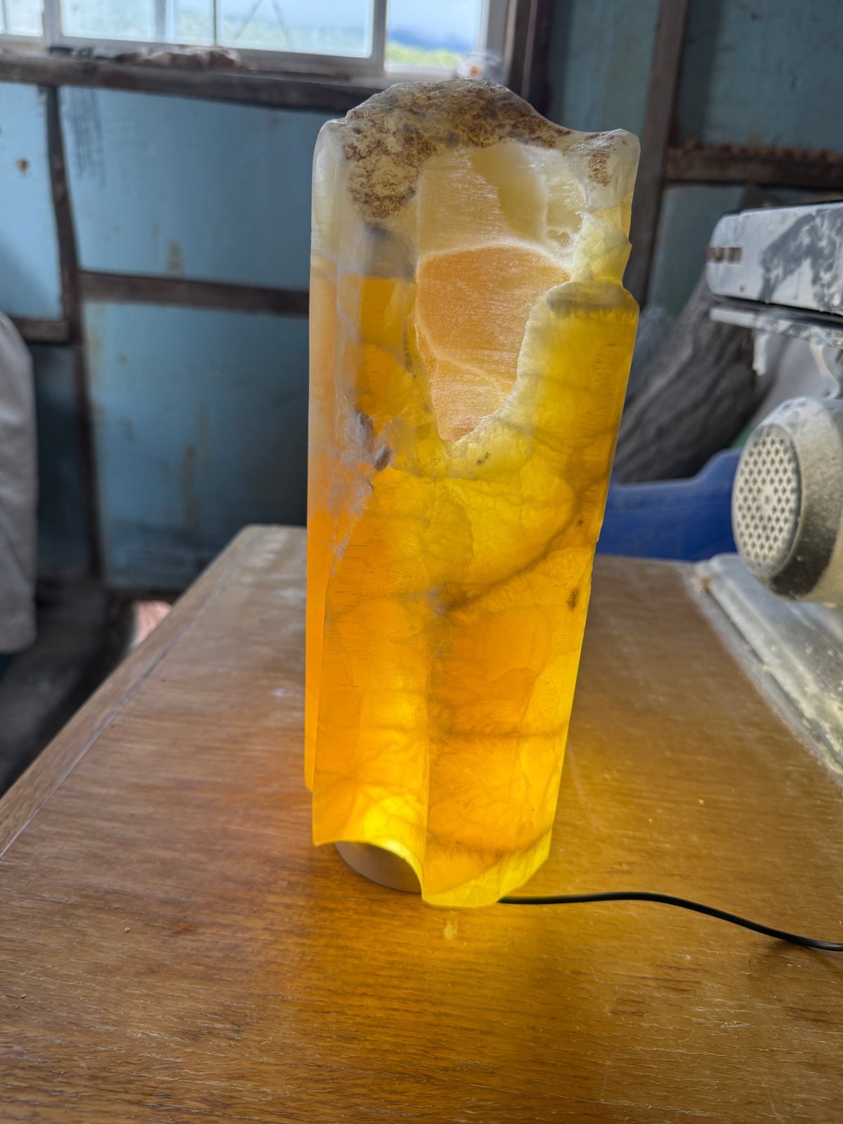 Honeycomb calcite candle cylinder