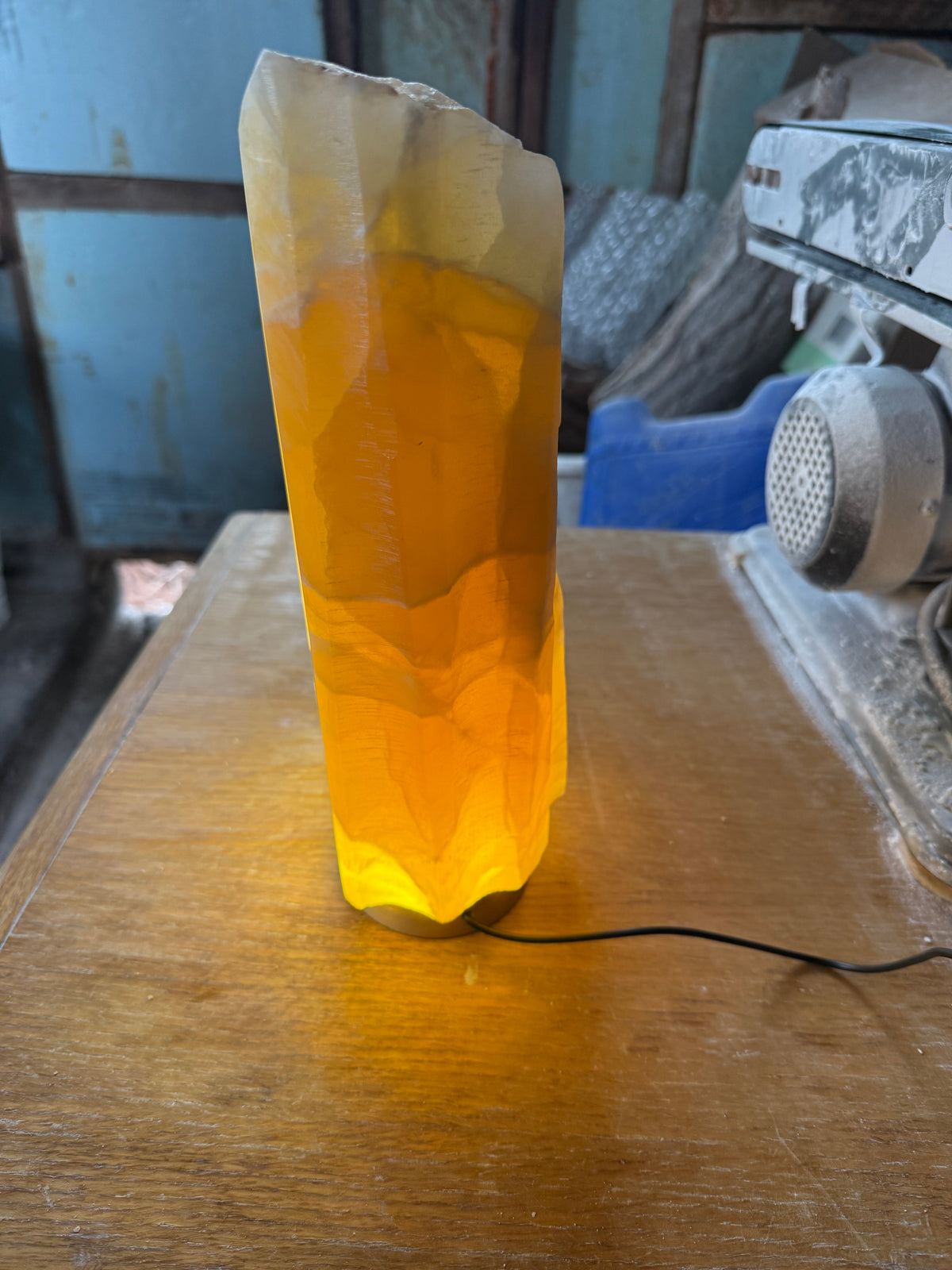 Honeycomb calcite candle cylinder