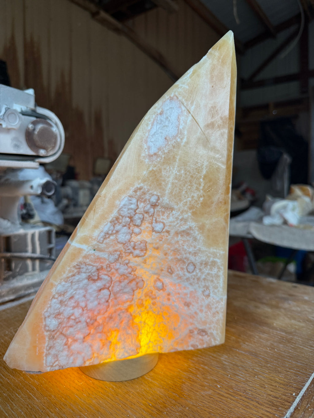 Honeycomb calcite glow lamp