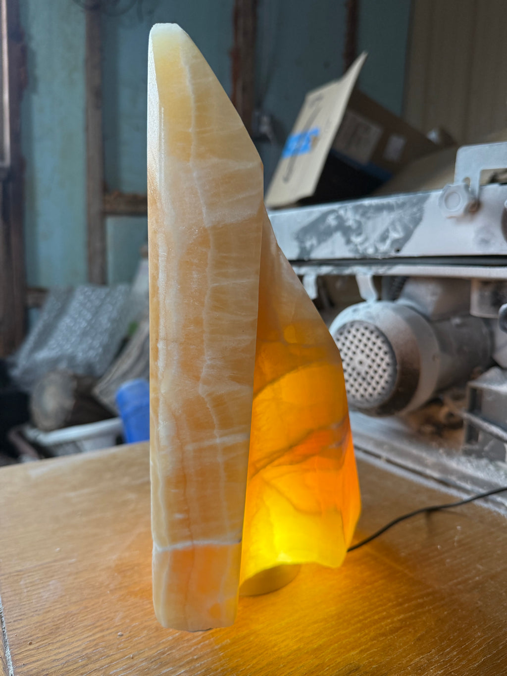 Honeycomb calcite glow lamp