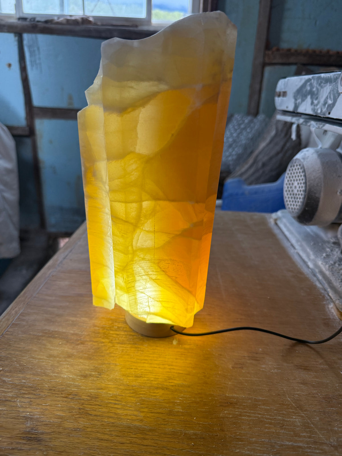 Honeycomb calcite candle cylinder